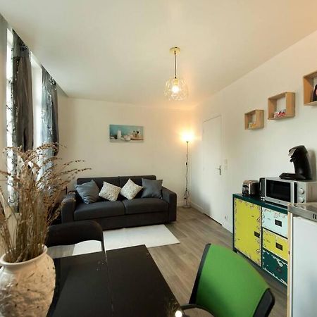 Le Castille Centre Gare Wifi Et Parking Gratuit Apartment Amiens Exterior foto