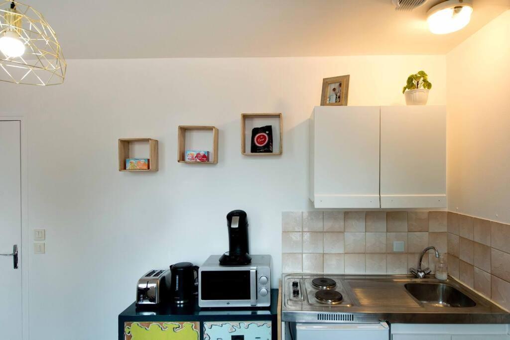 Le Castille Centre Gare Wifi Et Parking Gratuit Apartment Amiens Exterior foto